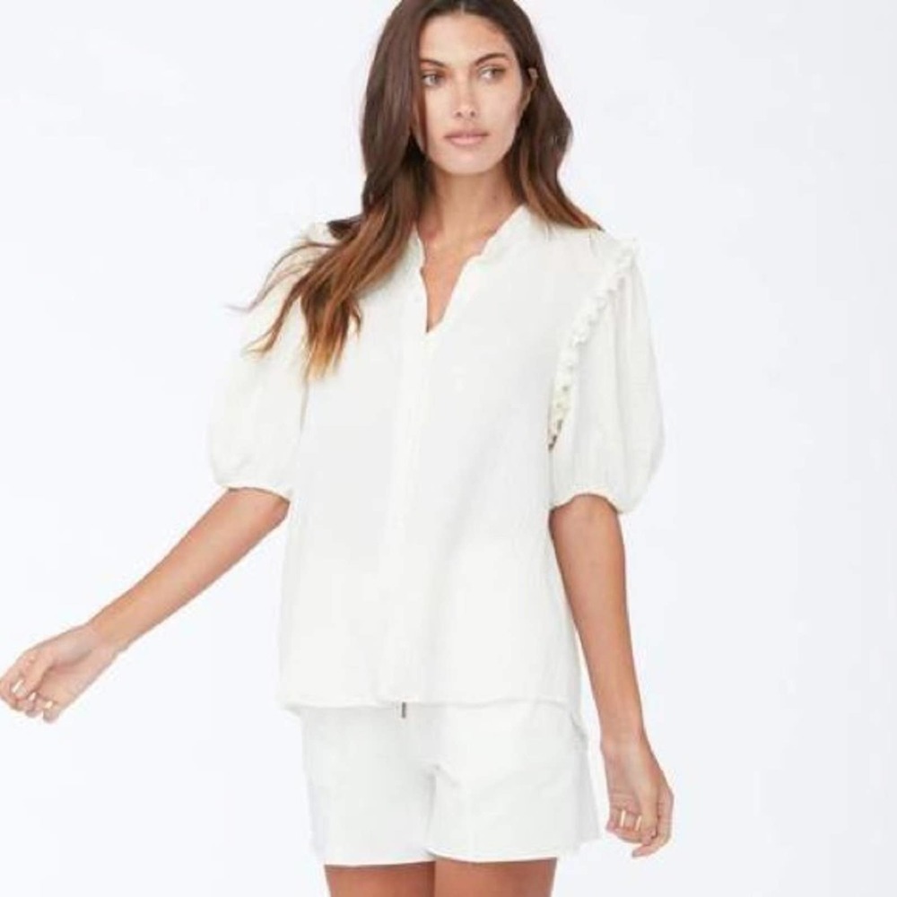 ☀️NWT Sundays Manuela Blouse